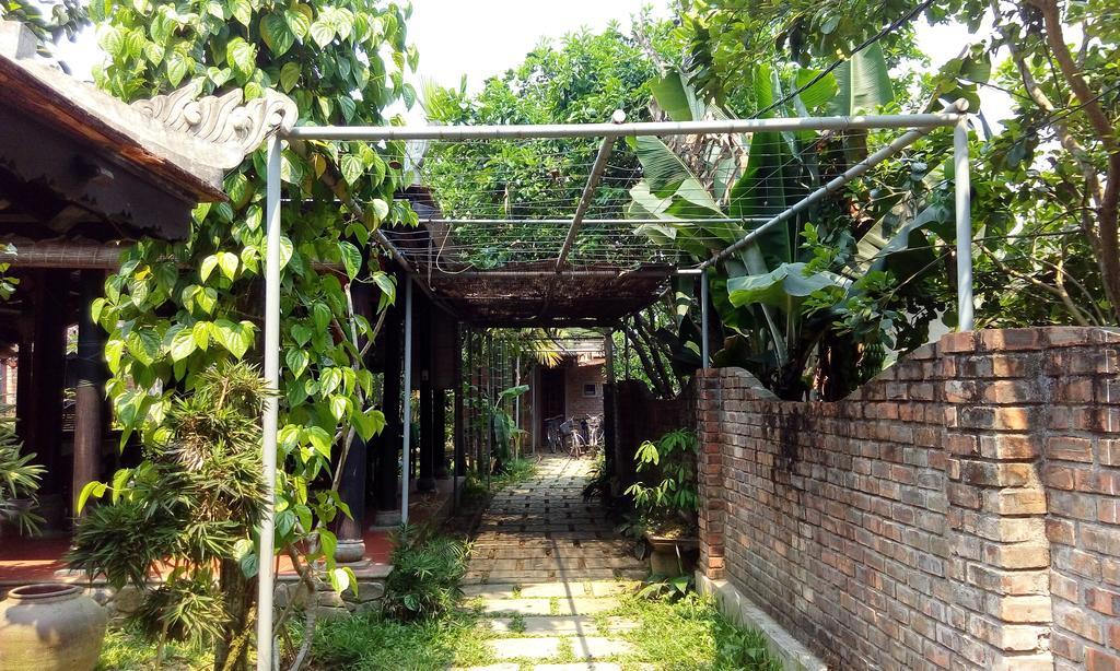 Tam Tinh Vien Homestay Hue Esterno foto