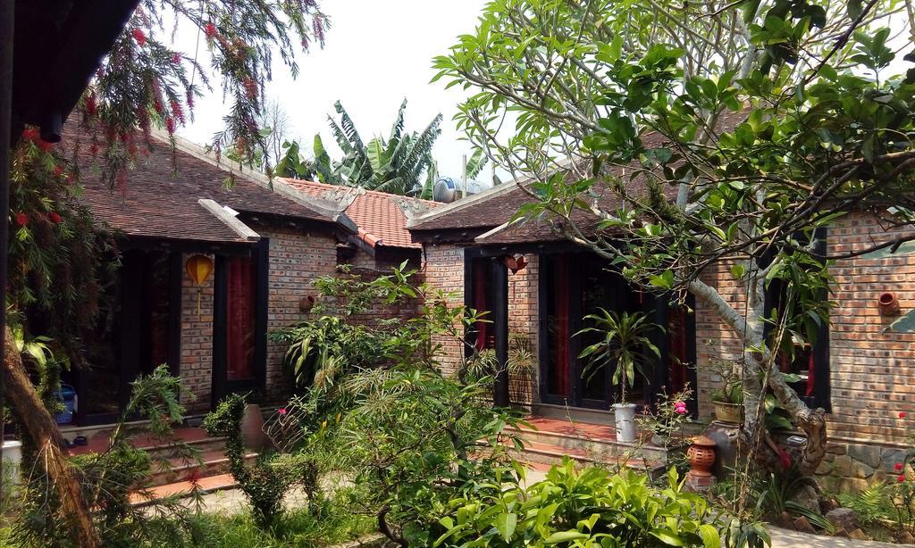 Tam Tinh Vien Homestay Hue Esterno foto